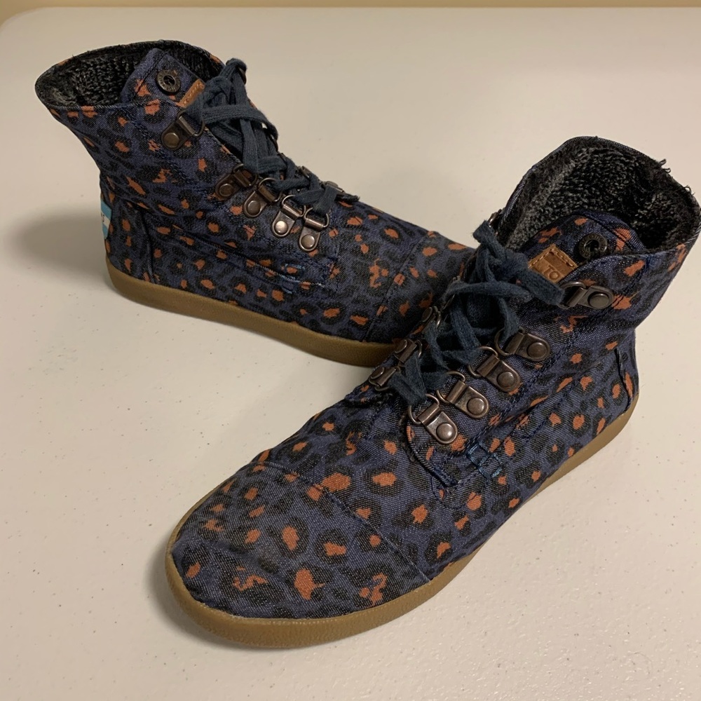 Toms High Top Ankle Shoes Fleece Lined Sneakers